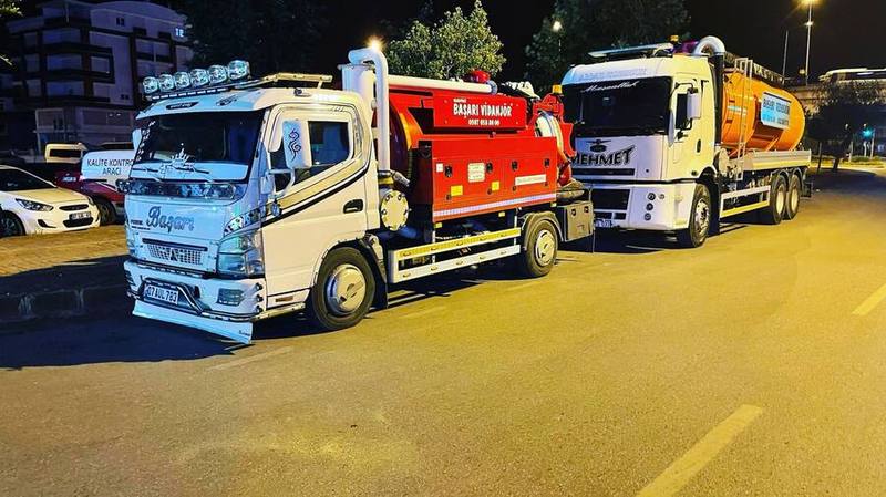 Manavgat Tuvalet Tıkanıklığı araç filosu gece